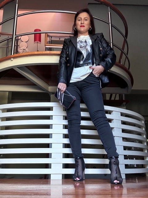 The Perfect Handbag: A Guide to Choosing with Style and Purpose